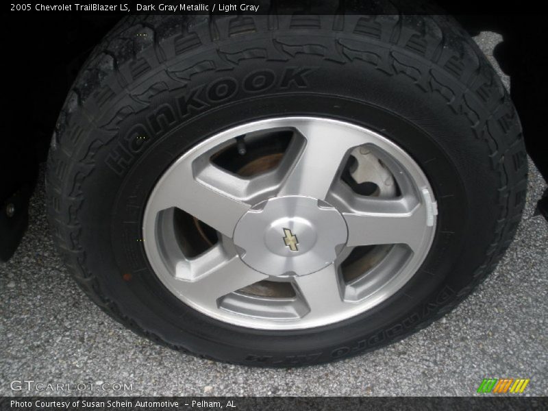 Dark Gray Metallic / Light Gray 2005 Chevrolet TrailBlazer LS