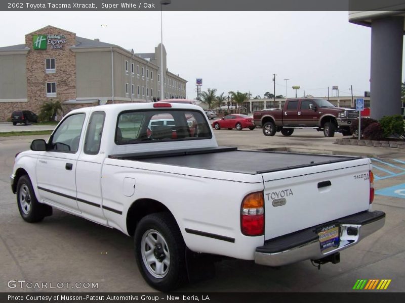 Super White / Oak 2002 Toyota Tacoma Xtracab