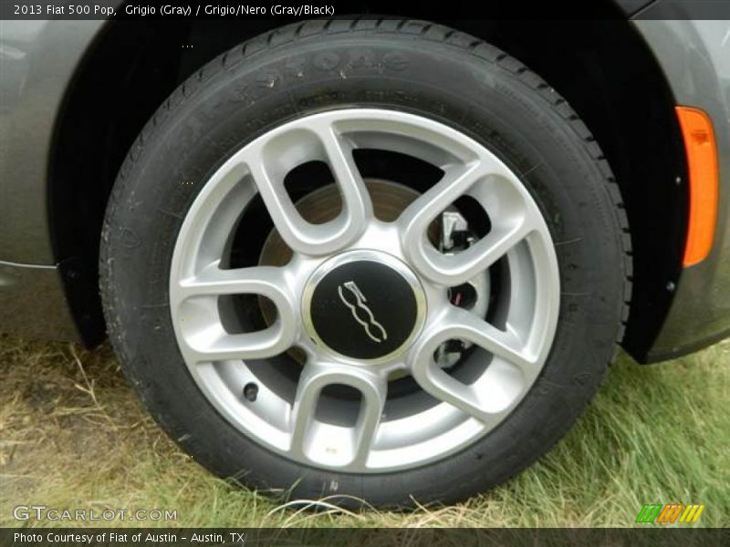 Grigio (Gray) / Grigio/Nero (Gray/Black) 2013 Fiat 500 Pop