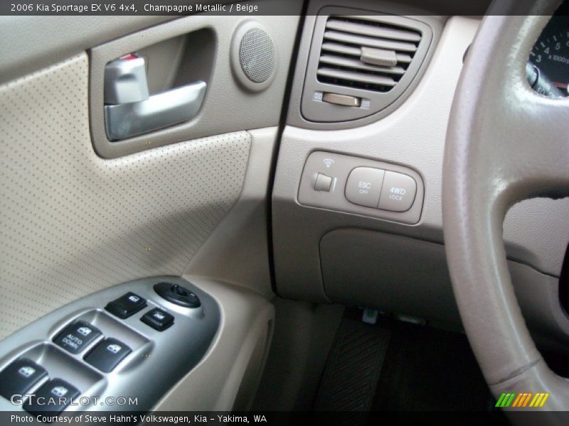 Champagne Metallic / Beige 2006 Kia Sportage EX V6 4x4