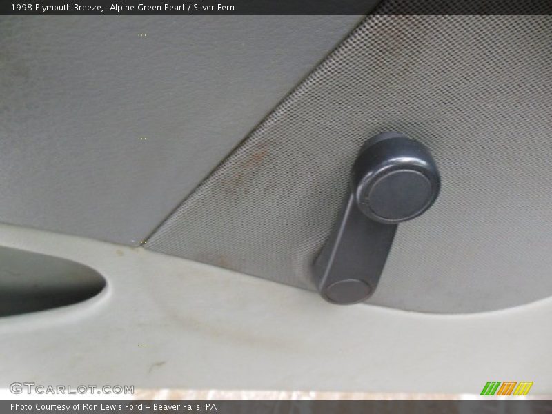 Alpine Green Pearl / Silver Fern 1998 Plymouth Breeze