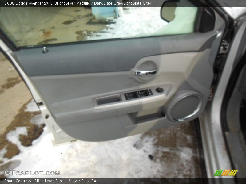 Bright Silver Metallic / Dark Slate Gray/Light Slate Gray 2008 Dodge Avenger SXT