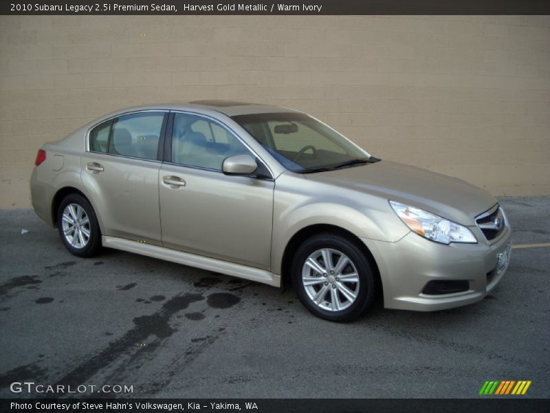  2010 Legacy 2.5i Premium Sedan Harvest Gold Metallic