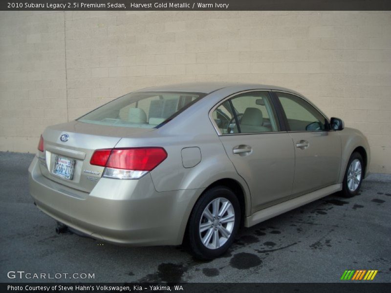 Harvest Gold Metallic / Warm Ivory 2010 Subaru Legacy 2.5i Premium Sedan