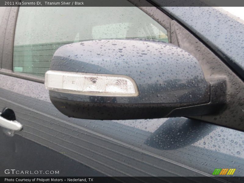 Titanium Silver / Black 2011 Kia Sorento EX