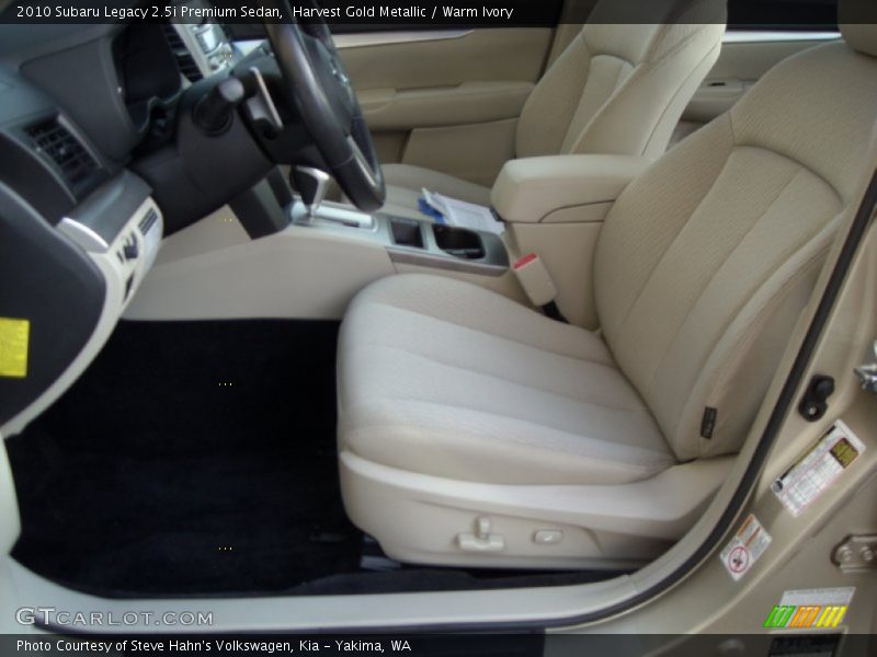 Harvest Gold Metallic / Warm Ivory 2010 Subaru Legacy 2.5i Premium Sedan