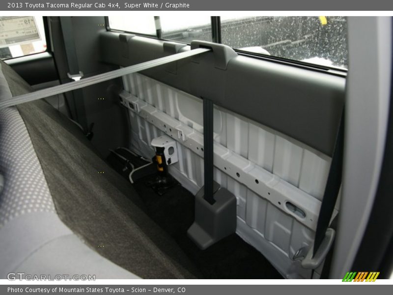 Super White / Graphite 2013 Toyota Tacoma Regular Cab 4x4