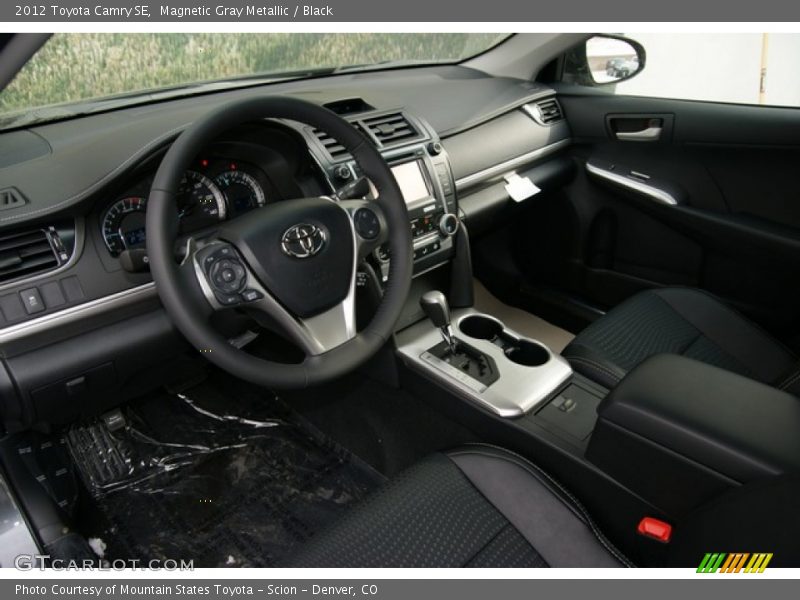 Magnetic Gray Metallic / Black 2012 Toyota Camry SE