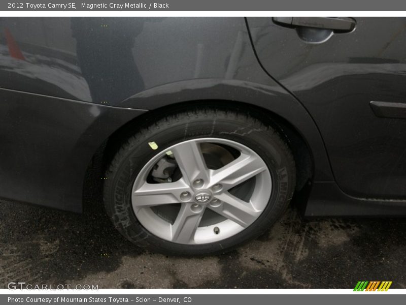 Magnetic Gray Metallic / Black 2012 Toyota Camry SE