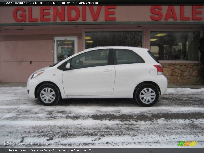 Polar White / Dark Charcoal 2009 Toyota Yaris 3 Door Liftback