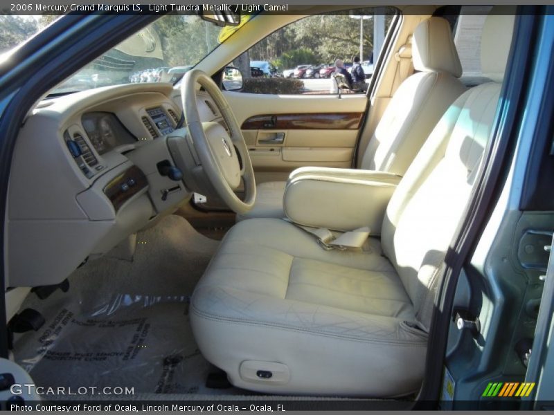 Front Seat of 2006 Grand Marquis LS