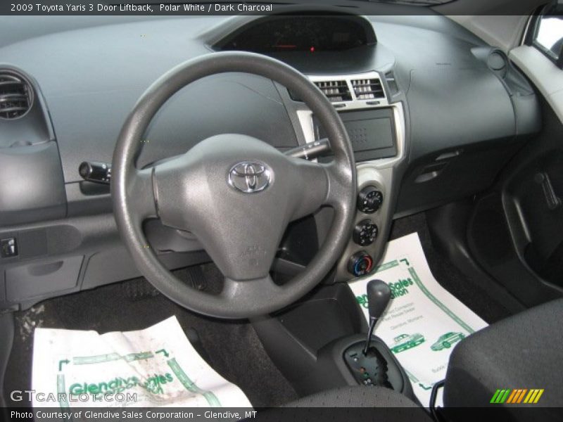 Polar White / Dark Charcoal 2009 Toyota Yaris 3 Door Liftback
