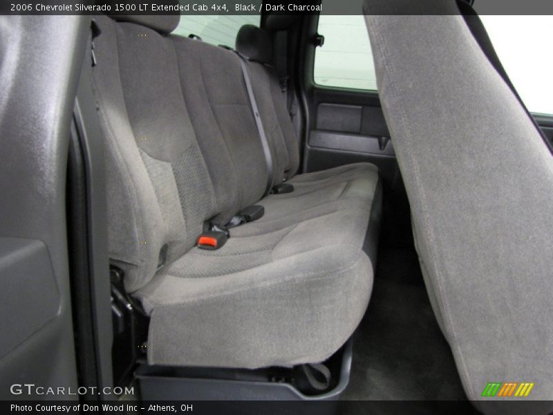 Black / Dark Charcoal 2006 Chevrolet Silverado 1500 LT Extended Cab 4x4