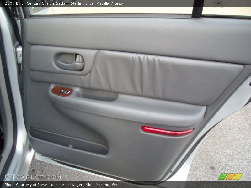 Sterling Silver Metallic / Gray 2005 Buick Century Custom Sedan