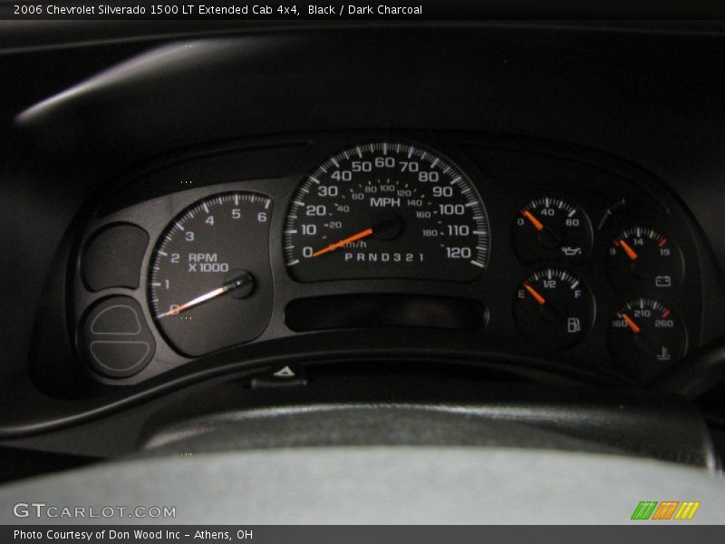 Black / Dark Charcoal 2006 Chevrolet Silverado 1500 LT Extended Cab 4x4