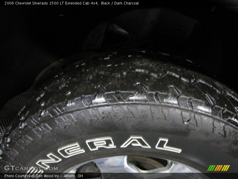 Black / Dark Charcoal 2006 Chevrolet Silverado 1500 LT Extended Cab 4x4