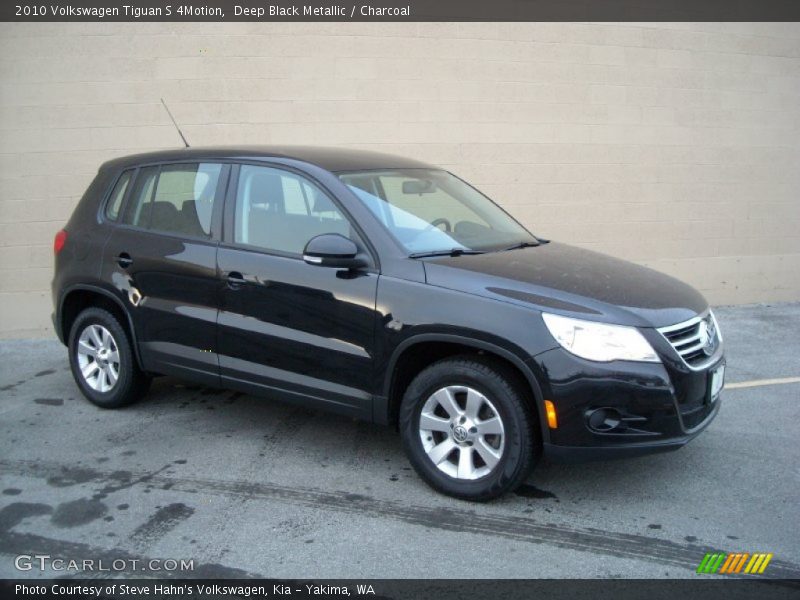 Deep Black Metallic / Charcoal 2010 Volkswagen Tiguan S 4Motion