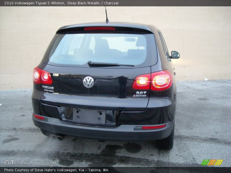 Deep Black Metallic / Charcoal 2010 Volkswagen Tiguan S 4Motion