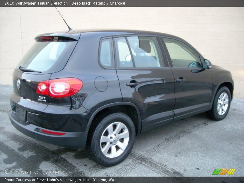 Deep Black Metallic / Charcoal 2010 Volkswagen Tiguan S 4Motion