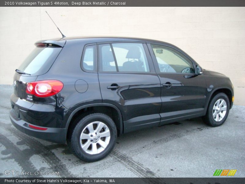 Deep Black Metallic / Charcoal 2010 Volkswagen Tiguan S 4Motion