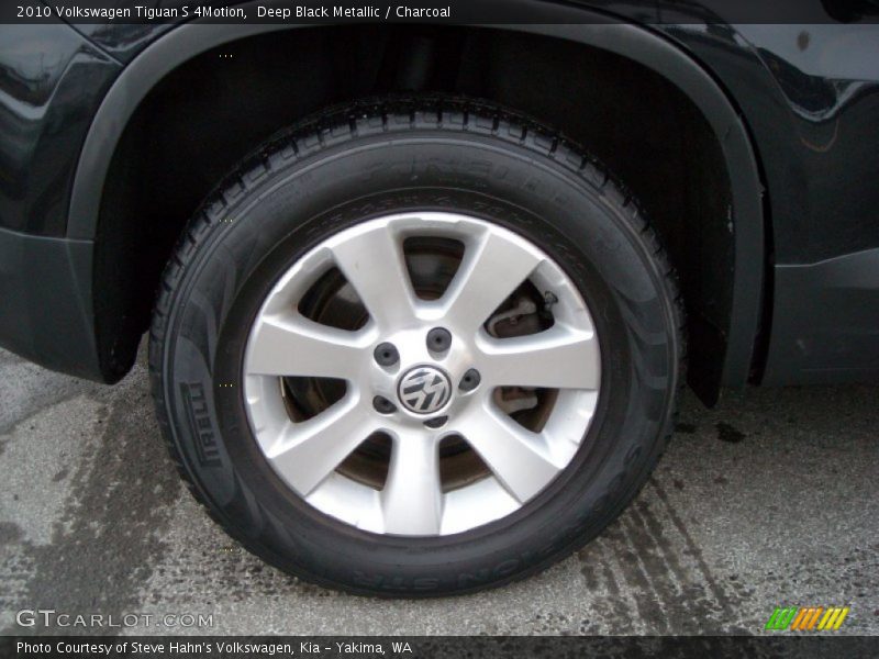 Deep Black Metallic / Charcoal 2010 Volkswagen Tiguan S 4Motion