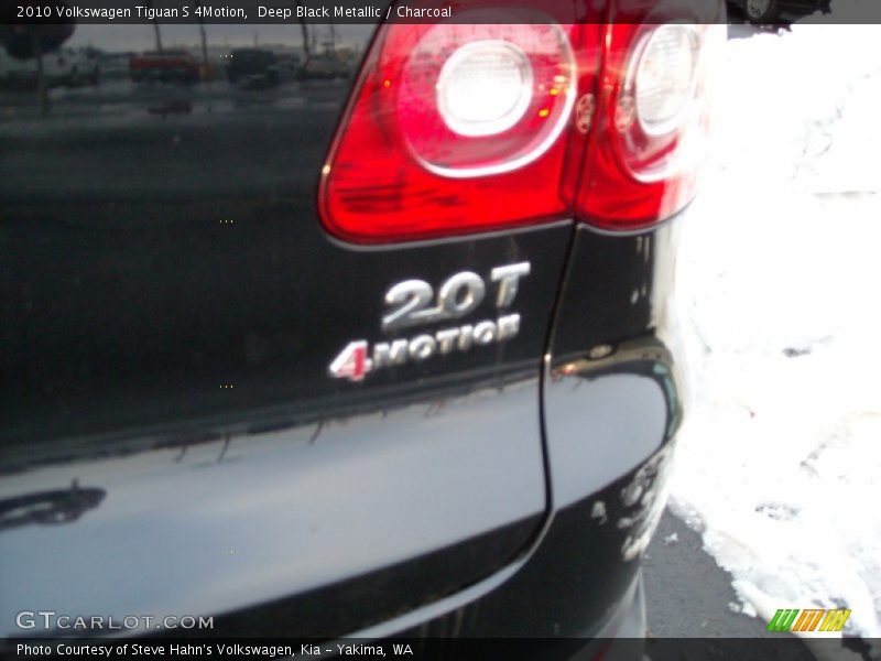 Deep Black Metallic / Charcoal 2010 Volkswagen Tiguan S 4Motion