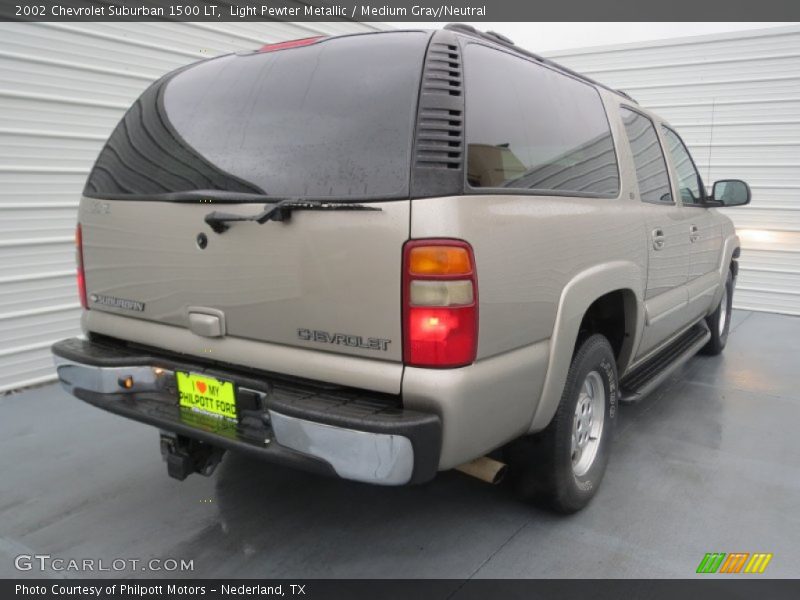 Light Pewter Metallic / Medium Gray/Neutral 2002 Chevrolet Suburban 1500 LT