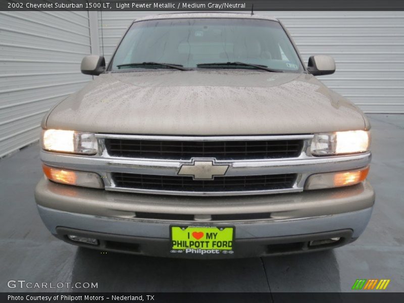 Light Pewter Metallic / Medium Gray/Neutral 2002 Chevrolet Suburban 1500 LT