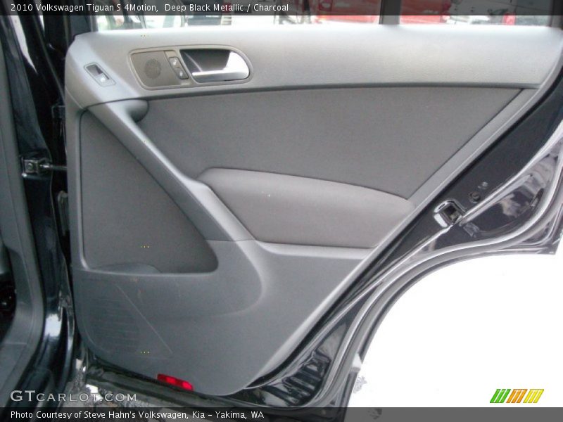 Deep Black Metallic / Charcoal 2010 Volkswagen Tiguan S 4Motion