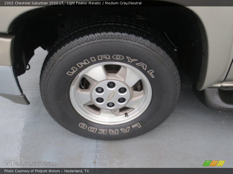 Light Pewter Metallic / Medium Gray/Neutral 2002 Chevrolet Suburban 1500 LT
