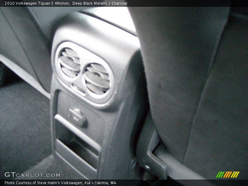 Deep Black Metallic / Charcoal 2010 Volkswagen Tiguan S 4Motion