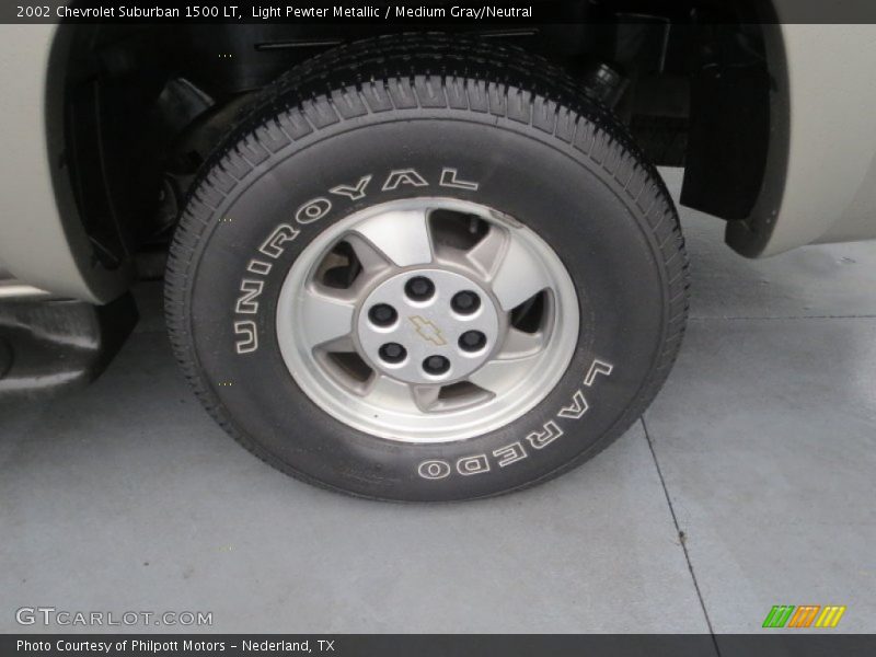 Light Pewter Metallic / Medium Gray/Neutral 2002 Chevrolet Suburban 1500 LT