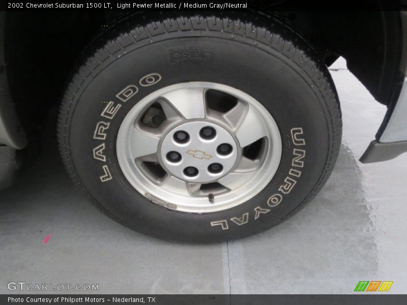 Light Pewter Metallic / Medium Gray/Neutral 2002 Chevrolet Suburban 1500 LT