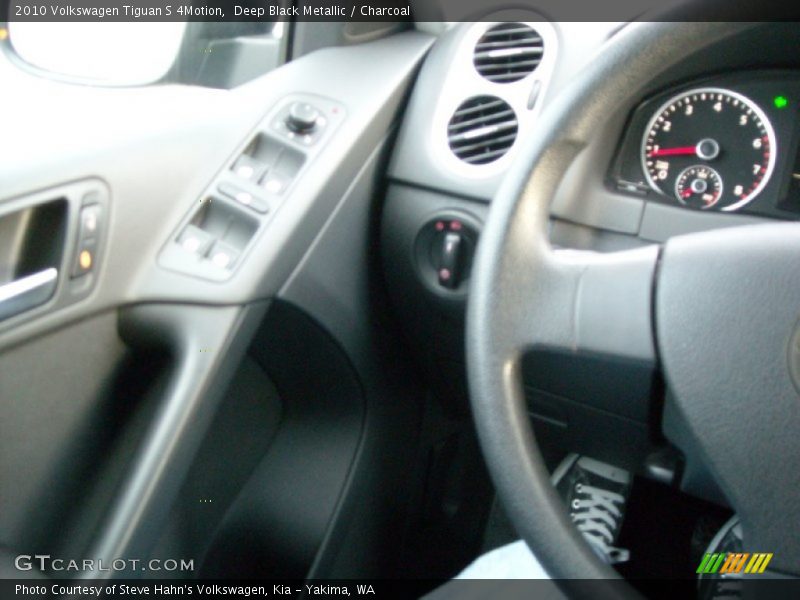 Deep Black Metallic / Charcoal 2010 Volkswagen Tiguan S 4Motion