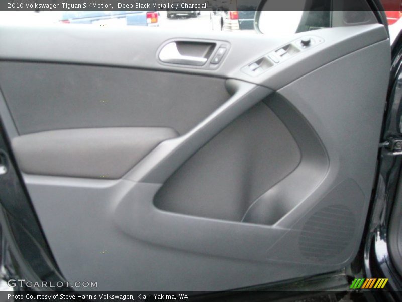 Deep Black Metallic / Charcoal 2010 Volkswagen Tiguan S 4Motion