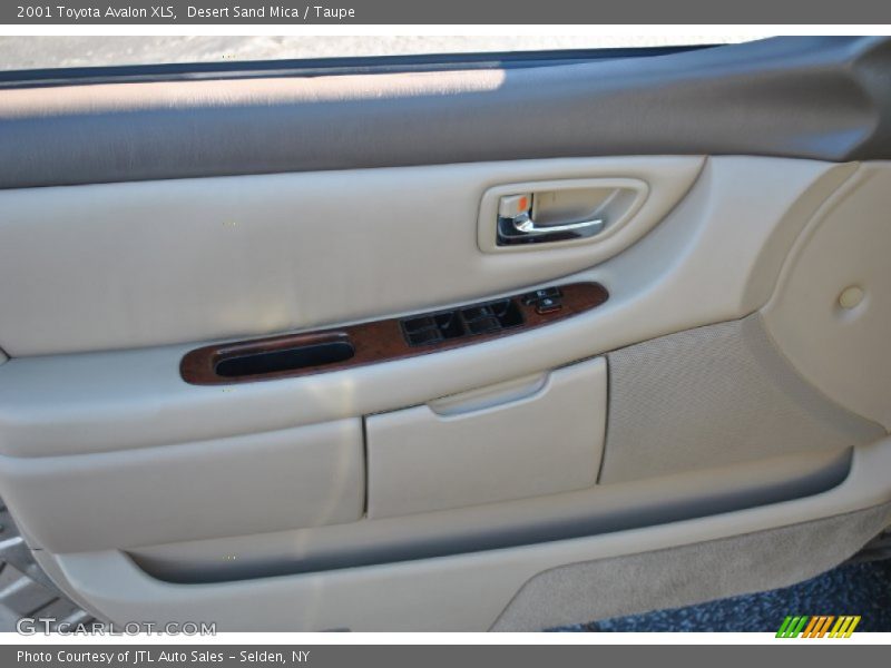 Desert Sand Mica / Taupe 2001 Toyota Avalon XLS