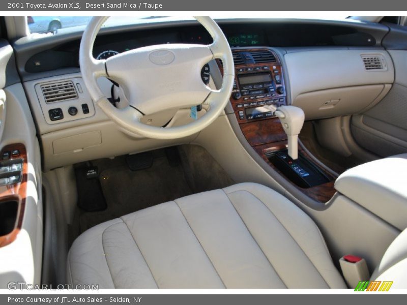 Desert Sand Mica / Taupe 2001 Toyota Avalon XLS