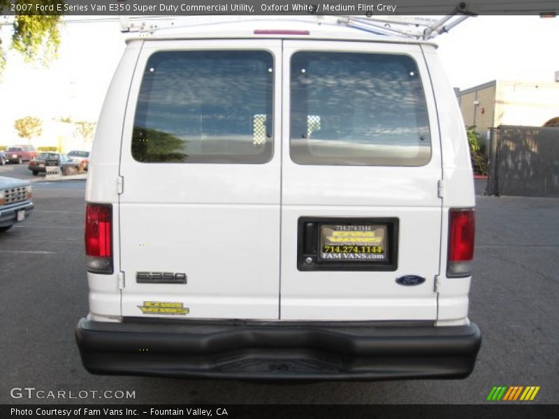 Oxford White / Medium Flint Grey 2007 Ford E Series Van E350 Super Duty Commercial Utility
