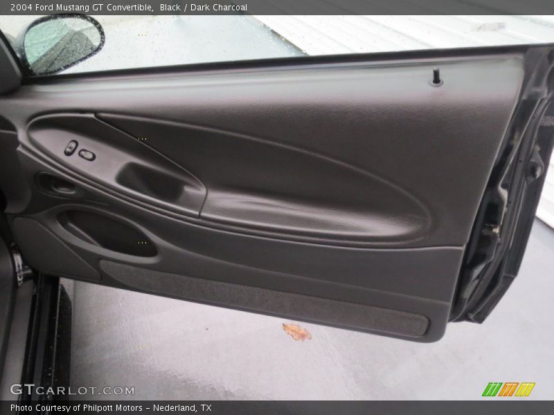 Black / Dark Charcoal 2004 Ford Mustang GT Convertible