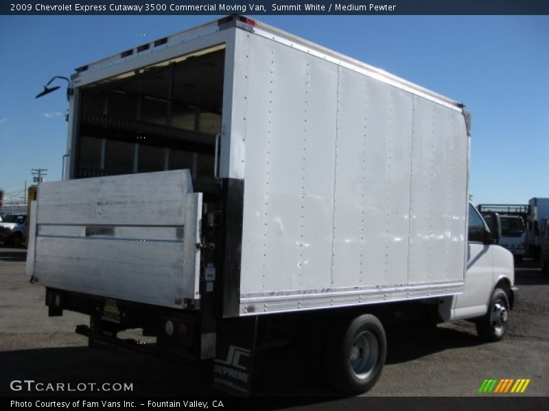 Summit White / Medium Pewter 2009 Chevrolet Express Cutaway 3500 Commercial Moving Van