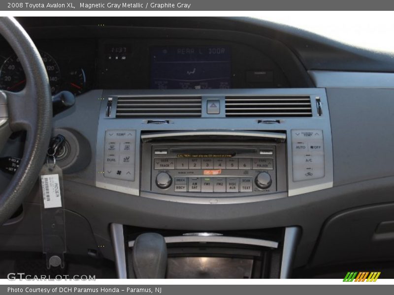 Magnetic Gray Metallic / Graphite Gray 2008 Toyota Avalon XL