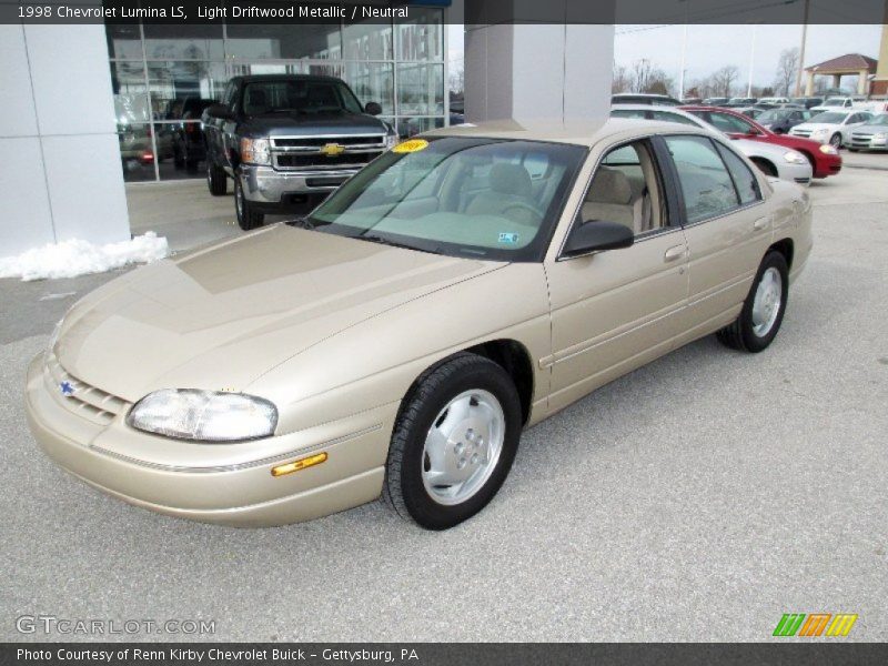 Front 3/4 View of 1998 Lumina LS
