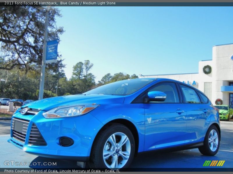 Blue Candy / Medium Light Stone 2013 Ford Focus SE Hatchback