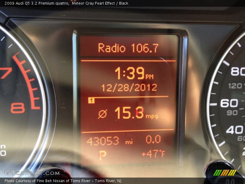 Meteor Gray Pearl Effect / Black 2009 Audi Q5 3.2 Premium quattro