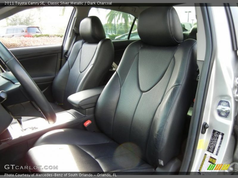 Classic Silver Metallic / Dark Charcoal 2011 Toyota Camry SE