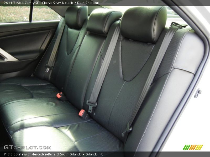 Classic Silver Metallic / Dark Charcoal 2011 Toyota Camry SE