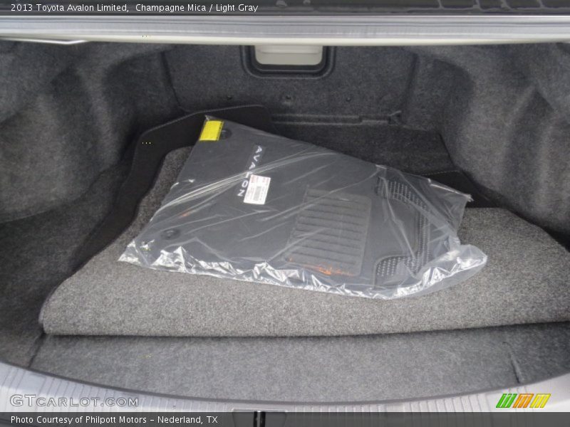 Champagne Mica / Light Gray 2013 Toyota Avalon Limited