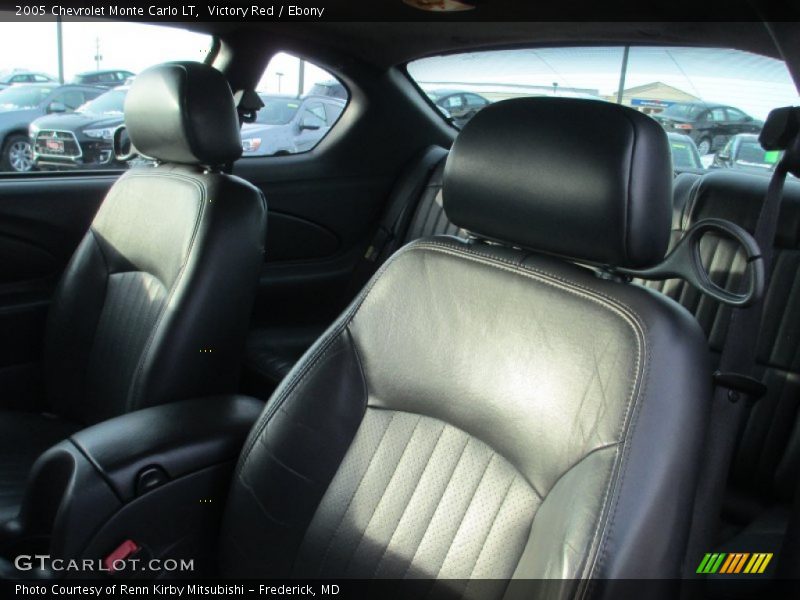 Victory Red / Ebony 2005 Chevrolet Monte Carlo LT