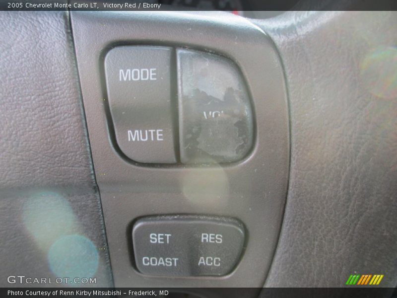 Victory Red / Ebony 2005 Chevrolet Monte Carlo LT