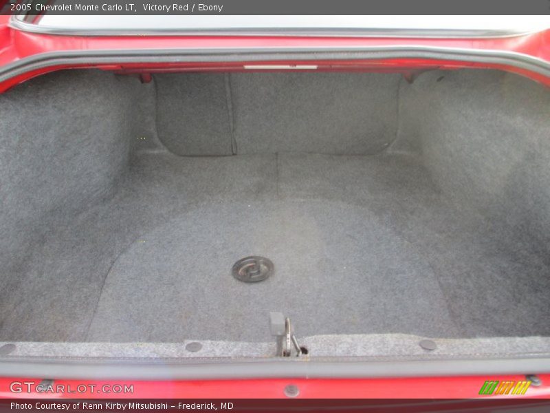 Victory Red / Ebony 2005 Chevrolet Monte Carlo LT